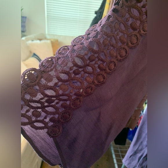 Purple long sleeved top with embroidered lace detailing on sleeves- L - Picture 3 of 4